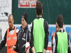 Toraman ve Holosko idmana ��kmad�!