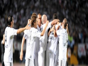 �zmir'in 'Bobo'su Be�ikta�!
