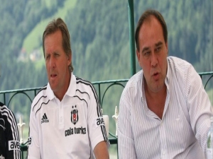 Schuster bast�r�yor!