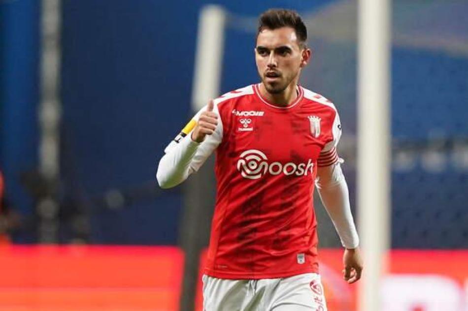 BE KTA A 20 M LYON EURO LUK YILDIZ Be ikta a 20 Milyon Euro luk be-kta-a-20-m-lyon-euro-luk-yildiz-be-ikta-a-20-milyon-euro-luk