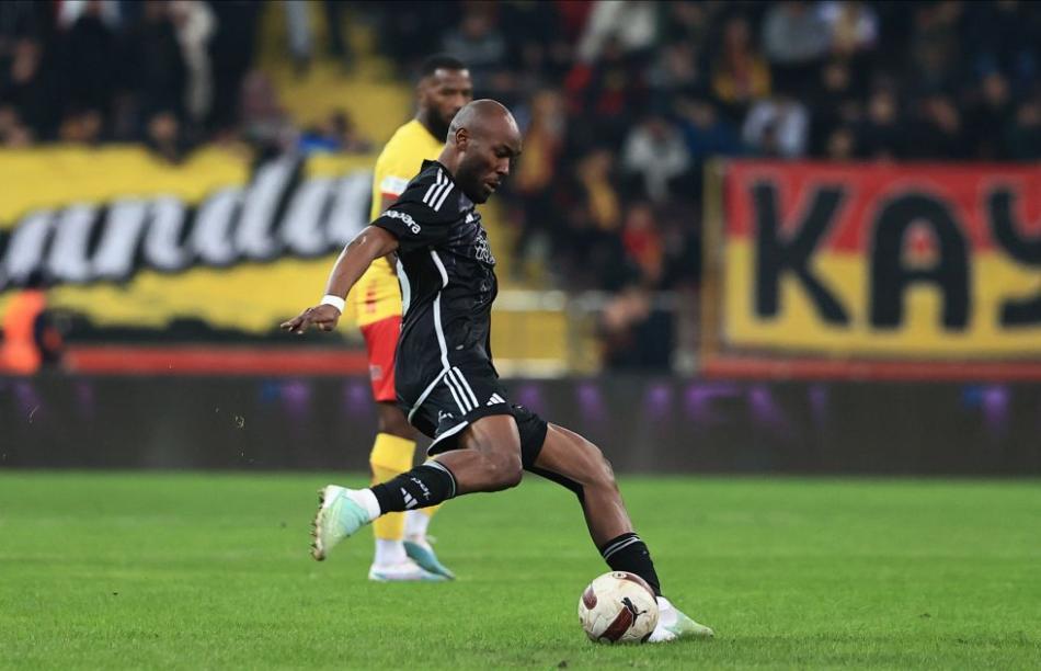 ALMUSRATI'DEN AÇIKLAMALAR AlMusrati 'Beşiktaş ailem gibi